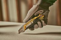 Нож "FatMax" Integrated Snap Knife, лезвие 18 мм FMHT10594-0 STANLEY 0-10-594